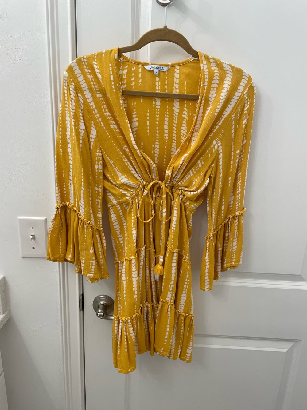 Blue Island Mustard Tie Dye Tiered Swim Cover Up Tassel Tie Waist Sz M